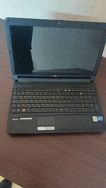 samsung 530u: Б/у Samsung, 15.6 ", Intel Core i3, 256 ГБ