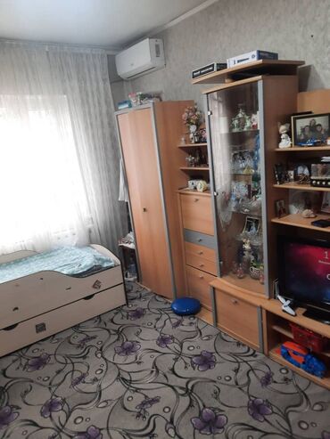 продаю квартира псо: 2 комнаты, 49 м², 105 серия, 3 этаж, Косметический ремонт