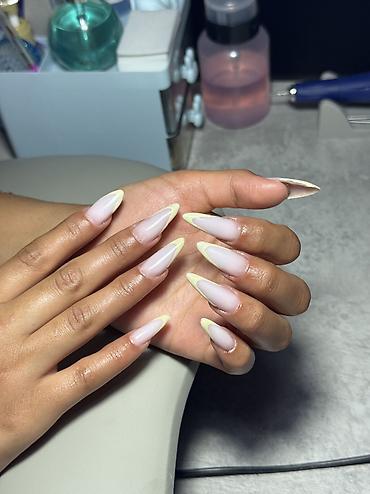 m ms: 💅 Маникюр с покрытием — 700сом ✨ Наращивание ногтей — 1000 сом — 2