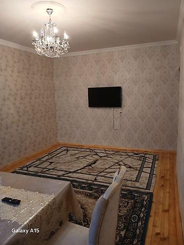 kirayə əhmədli: 2 otaqlı mənzil – dəhliz və yataq otağı Xüsusiyyətlər: - Geniş — 8