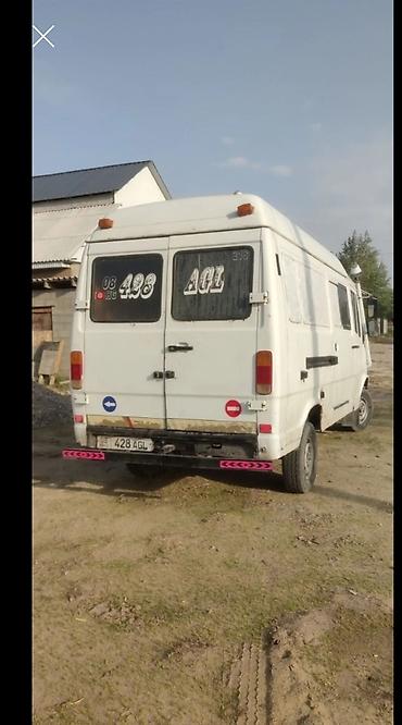 Грузовики: Грузовик, Mercedes-Benz — 1