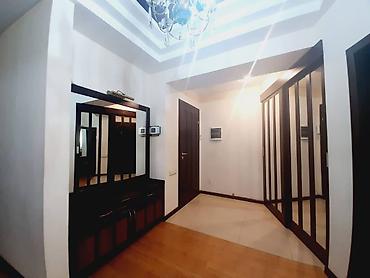 Продажа квартир: 3 комнаты, 123 м², Элитка, 1 этаж — 9