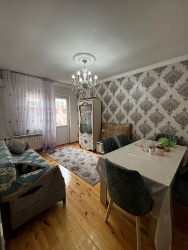 xacmazda kiraye evler ayliq: 64 м², 2 комнаты, Комби, Газ, Электричество