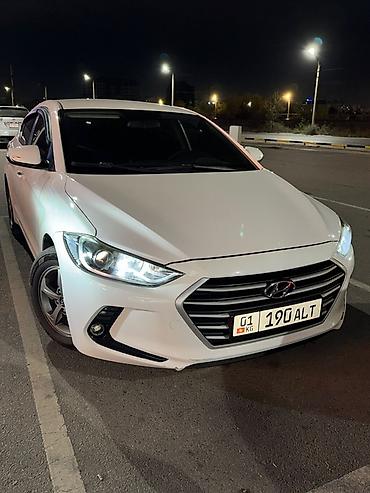 решетки на радиатор: Hyundai Avante: 2016 г., Дизель, Седан — 1