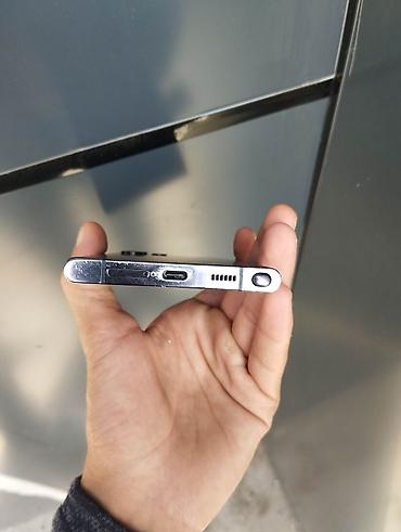 sam agac: Samsung Galaxy S22 Ultra, 256 GB, rəng - Qara, Simsiz şarj — 6