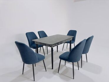 доставка мебели: Комплект стол и стулья Для кафе, ресторанов, Новый