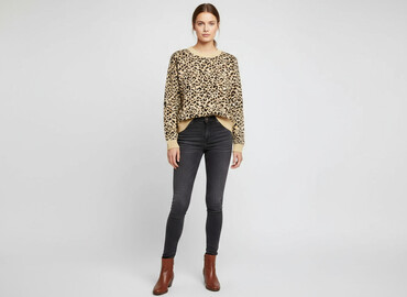 mohito sweterek w panterke: H&M, Sweter damski, rozmiar M