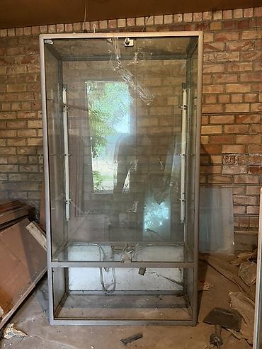Оборудование для бизнеса: Продаю оригинальные полки и стеллажи DIA полный комплект - 8 штук в — 2