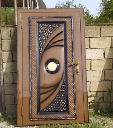 Qapıların təmiri: Peşakar usta tərəfindən yığılır ünvan Sulutəpə qiymət 170 AZN den — 4