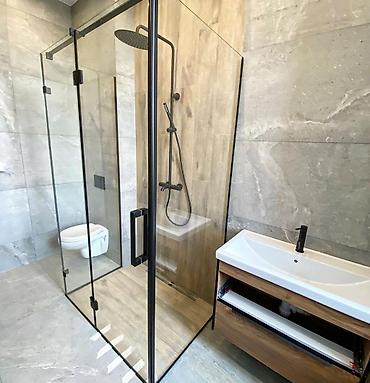 Душевые перегородки и ограждения: Душевые кабины душевые кабины Бишкек Душевые кабины и перегородки — 19