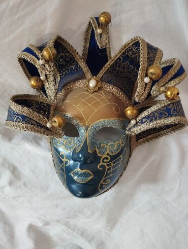 постеры бишкек: Веницианская карнавальная маска, с колокольчиками, Италия