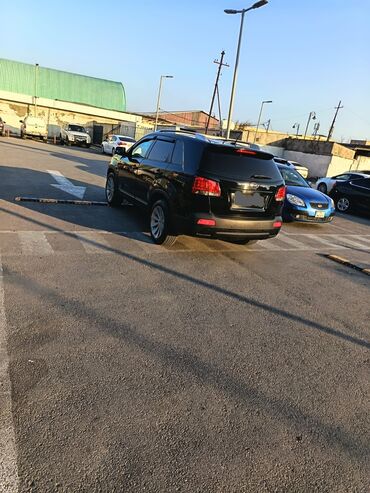 Kia: Kia Sorento: 2 l | 2011 il Ofrouder/SUV — 14