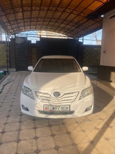 тайота камри 2013: Toyota Camry: 2011 г., 2.5 л, Автомат, Бензин, Седан