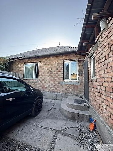маявка пол дом: 🔥 СКУПКА! СРОЧНАЯ ЦЕНА — $75 000 🏠 Продаётся полдома в кирпичном доме — 1
