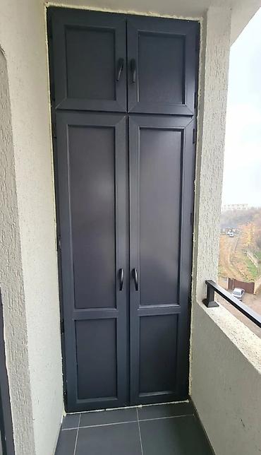 balkon şkaf: Belə bir plastik dolablar uzun illər təmir və təmir olmadan xidmət — 10