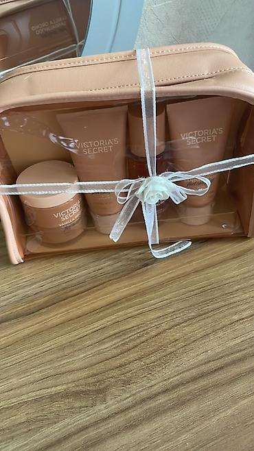 oglan profil: Victoria’s Secret “Vanilla Orchid & Sandalwood” hədiyyə dəsti — 5