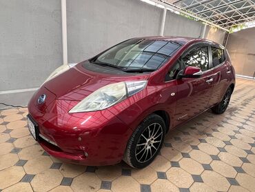 деово тико: Nissan Leaf: 2012 г., 0.1 - engine capacity л, Вариатор, Электромобиль, Хетчбек