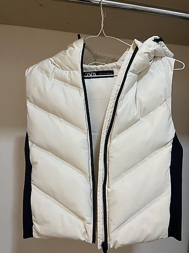 Baletkalar: ZARA jilet 
Bir defe geyilib teze kimidir — 15