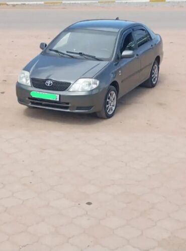 авто каропка автома левй руль: Автомобиль Toyota Corolla серого цвета. Седан с просторным салоном