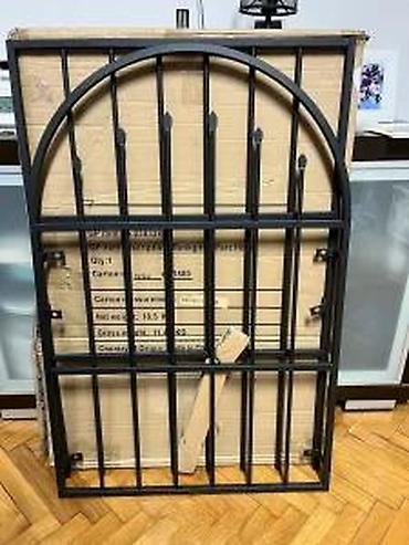 Baštenska dekoracija: Metalna rešetka/ukrasni panel za zid ili prozor - Materijal: crno — 9