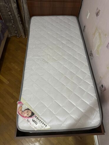 Mebel: İki eded carpayi satilir 1 ededi 150 azn. Matras uzerinde verilir
