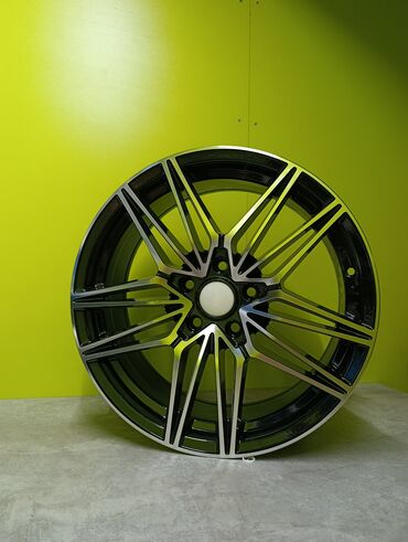 хромированные диски: Литые Диски R 18 Комплект, отверстий - 5, Новый