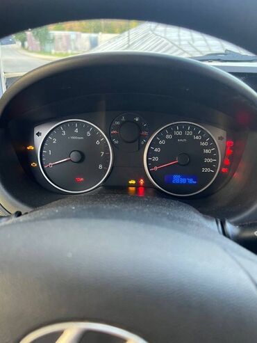 Hyundai: Hyundai i20: 1.2 l. | 2013 έ. Χάτσμπακ — 9