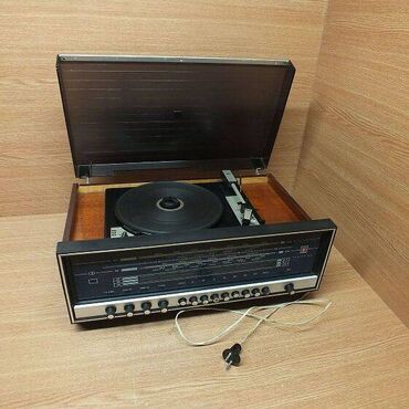 Qrammofon və patefonlar: Radio usta xidməti. Sifarişlə Riqonda 102 patefonu, Ural radiosu — 7