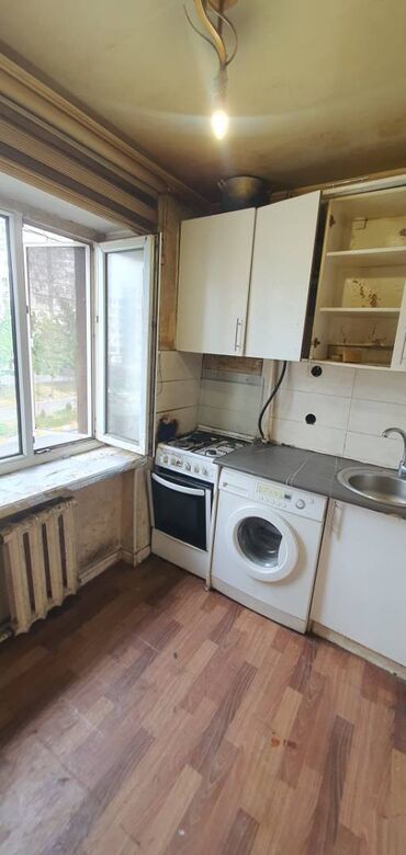 Продажа квартир: 3 комнаты, 60 м², Индивидуалка, 4 этаж, Старый ремонт
