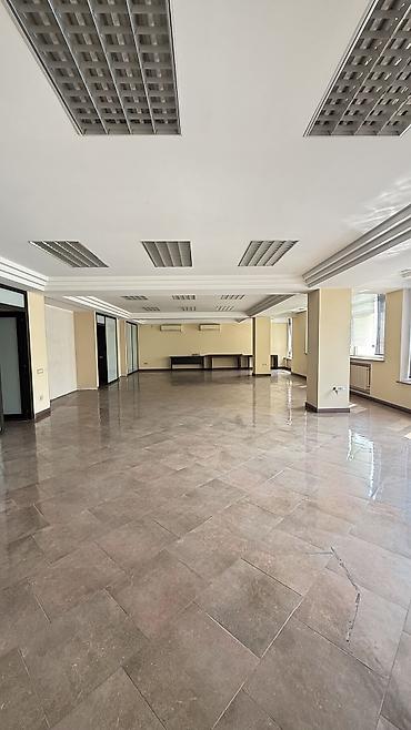 Продажа другой коммерческой недвижимости: 🏢 ПРОДАЁТСЯ КОММЕРЧЕСКОЕ ПОМЕЩЕНИЕ В САМОМ ЦЕНТРЕ БИШКЕКА 📍 — 19