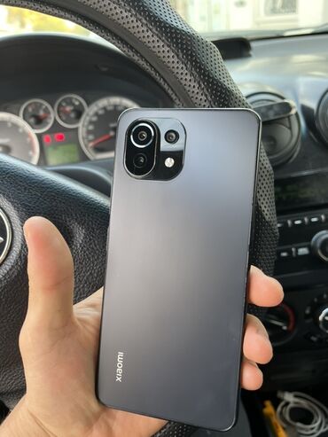 редми ми 5: Xiaomi, Mi 11 Lite, Колдонулган, 256 ГБ, түсү - Боз, 2 SIM