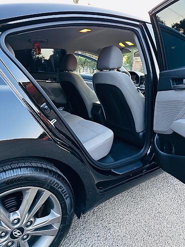 hyundai county: Hyundai Elantra – qara rəngli sedan İli 2019 Amerkadan təzə gəlib — 9