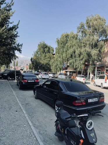 Mercedes-Benz: Mercedes-Benz E-Class: 2000 г., 3.2 л, Автомат, Бензин, Седан — 5