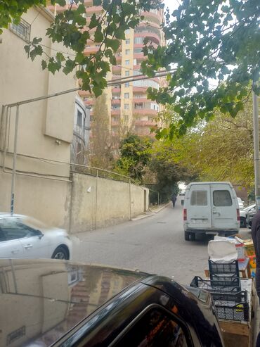 Ofislər: Salam İcarəyə verilir Məhəllələrin çıxışı Avtobus dayanacağı Mektebin -da lalafo.az — 10 Ofislər: Salam İcarəyə verilir Məhəllələrin çıxışı Avtobus dayanacağı Mektebin — 10