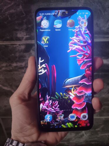 farmerke tamne broj telefona: Xiaomi Redmi 10