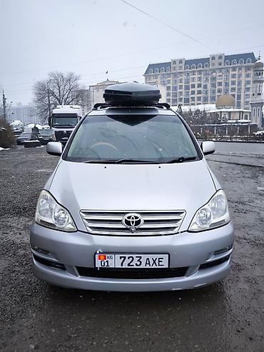 Toyota: Toyota Ipsum: 2004 г., 2.4 л, Автомат, Бензин, Минивэн — 1