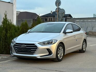 трактор 892 2: Hyundai Avante: 2018 г., 1.6 л, Автомат, Газ, Седан