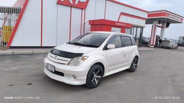 бишкек автомобиль: Toyota ist: 2003 г., 1.3 л, Автомат, Газ, Хетчбек