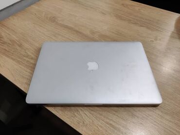 apple macbook pro: Apple