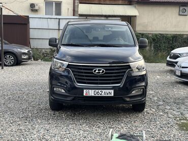через банк машина: Hyundai Starex: 2019 г., 2.5 л, Автомат, Дизель, Вэн/Минивэн