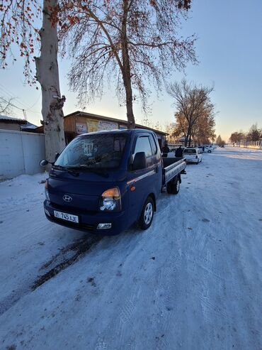 авто запчасти мазда демио: Жеңил жүк ташуучу унаа, Hyundai, Стандарт, 3 т, Колдонулган