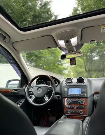 Mercedes-Benz: Mercedes-Benz GL-Class: 4.7 l | 2011 il Ofrouder/SUV — 9