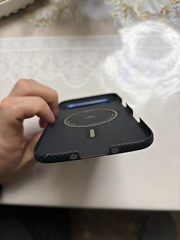 Уюлдук телефондор жана аксессуарлар: Продам чехол от iphone Air Pitaka оригинал цвет синий проносил макс — 3