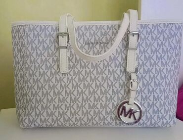 Çantalar: Çiyin çantası, Michael Kors, Yeni
