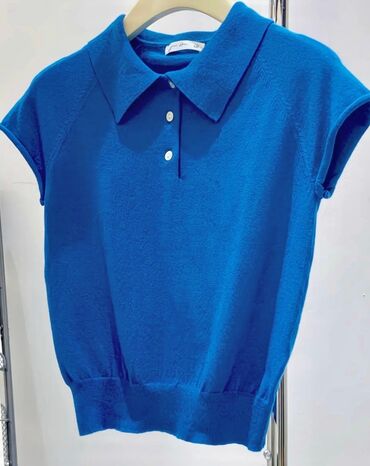 Кофты, свитеры: Женский новый свитер - поло с короткими рукавами реглан. Отлично — 11