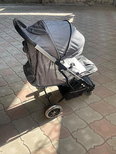 мега акция: Продаю коляску чемодан, состояние отличное, цена 2000 есть торг Кант — 2