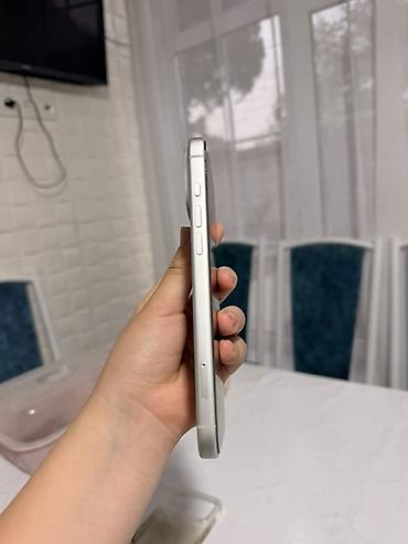 samsung galaxy s10e: Смартфон с тройной основной камерой и вспышкой, светлый корпус с — 3