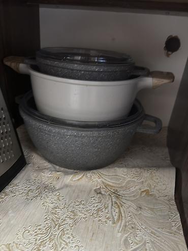 пасуда продаю: Цены разные, по-договоренности. Набор кухонной посуды и сервировки — 10