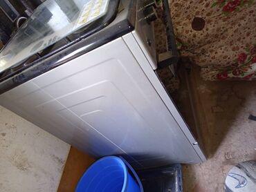 плита кухонная: Shivaki, Комбинированная, Механическое, Напольная