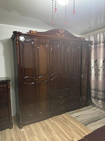 ПРОДАЕТСЯ Спальный гарнитур в классическом стиле Состав: -